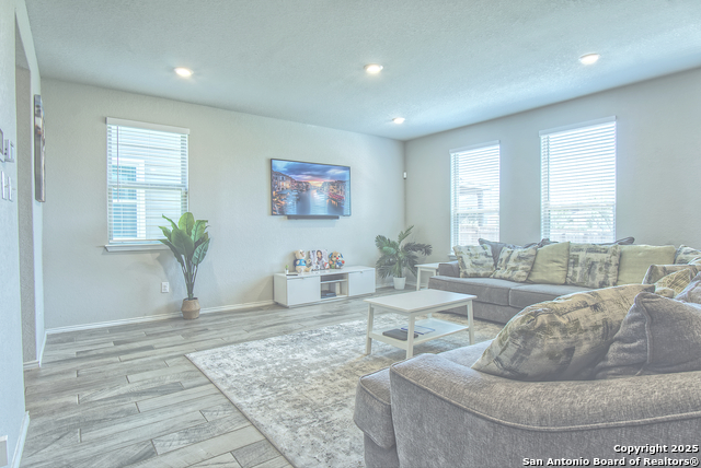 Listing photo id 8 for 3322 Rancho Grande