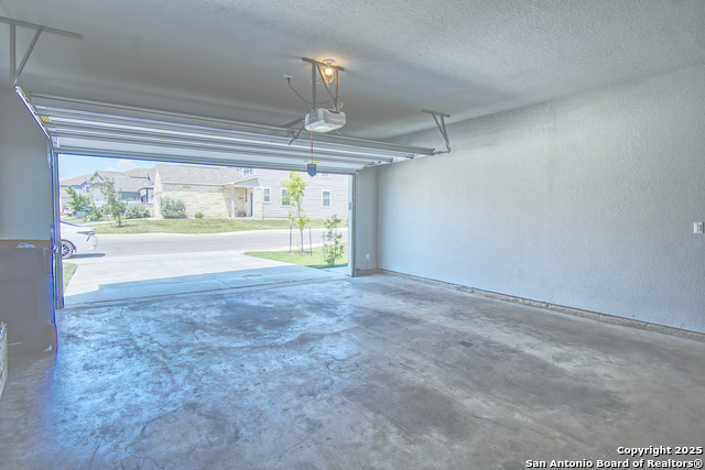 Listing photo id 25 for 3322 Rancho Grande