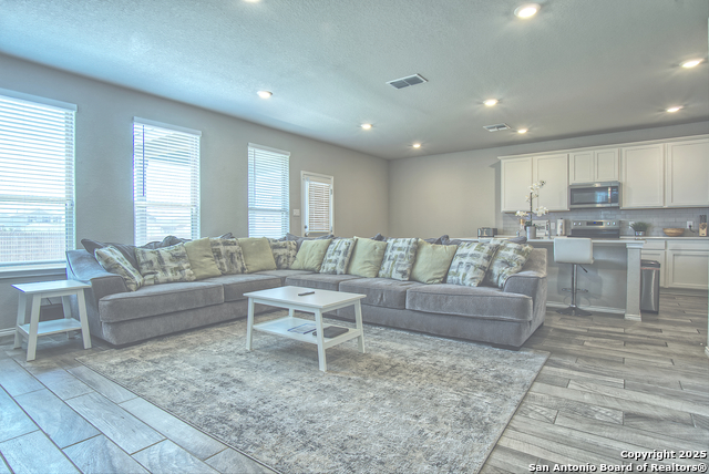 Listing photo id 6 for 3322 Rancho Grande
