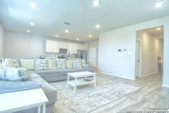 Listing photo id 7 for 3322 Rancho Grande