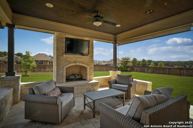 Listing photo id 27 for 8218 Garden Arbor