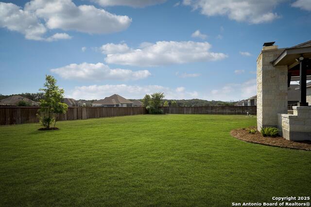 Listing photo id 31 for 8218 Garden Arbor