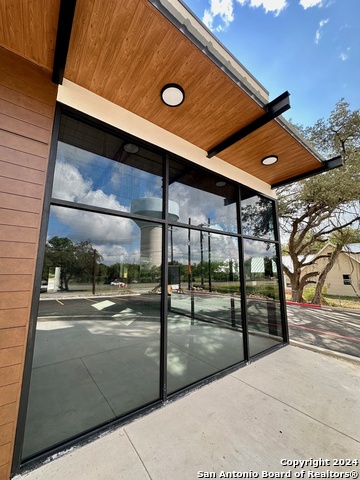 Listing photo id 8 for 6348 Prue Rd.