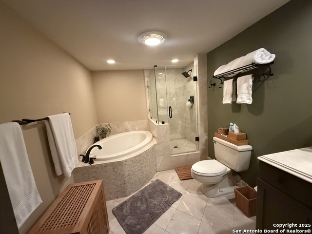 Image 10 of 38 For 7701 Wurzbach 1107