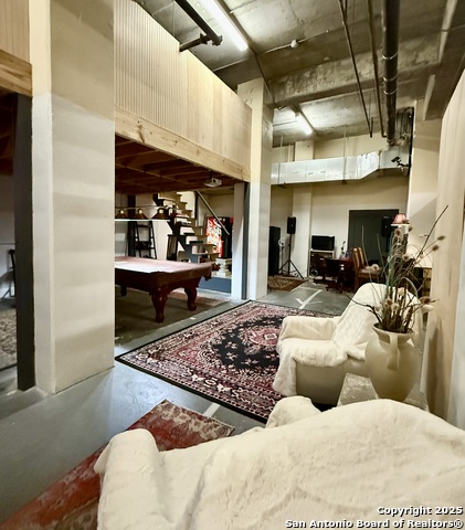 Image 35 of 38 For 7701 Wurzbach 1107