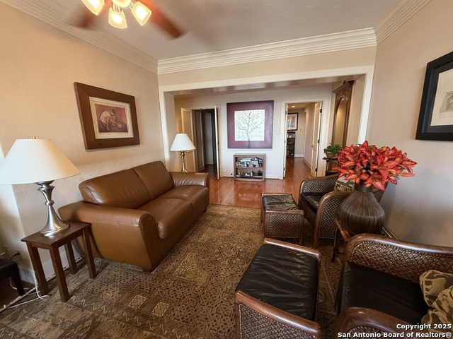 Image 4 of 38 For 7701 Wurzbach 1107