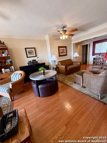 Image 6 of 38 For 7701 Wurzbach 1107