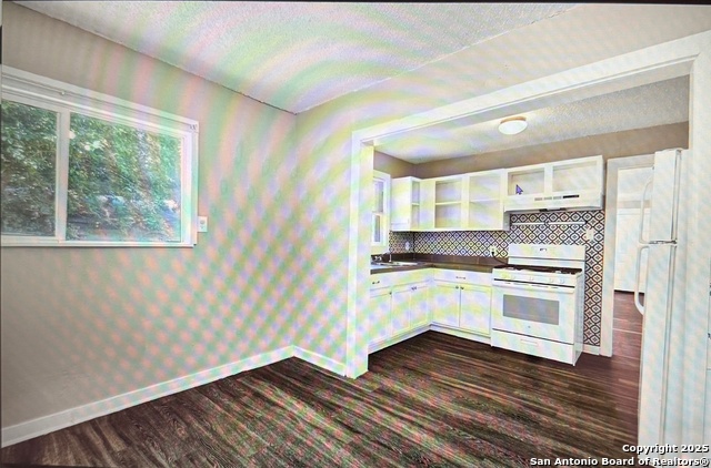 Image 4 of 18 For 114 Teresa