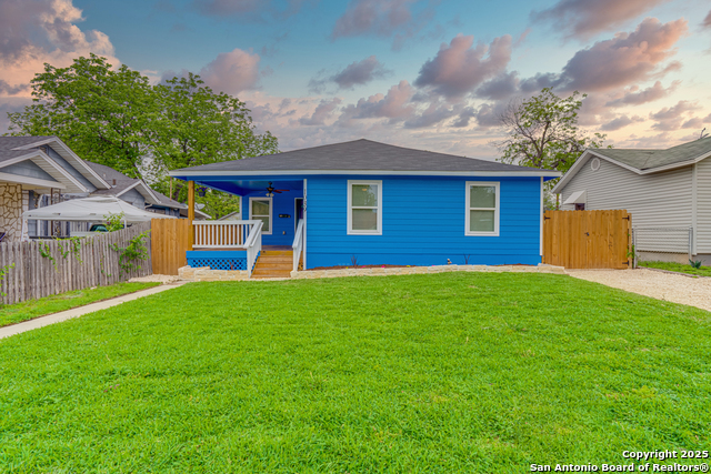 Image 2 of 42 For 1039 Mckinley Ave