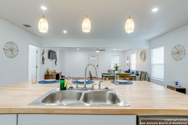 Image 21 of 42 For 1039 Mckinley Ave