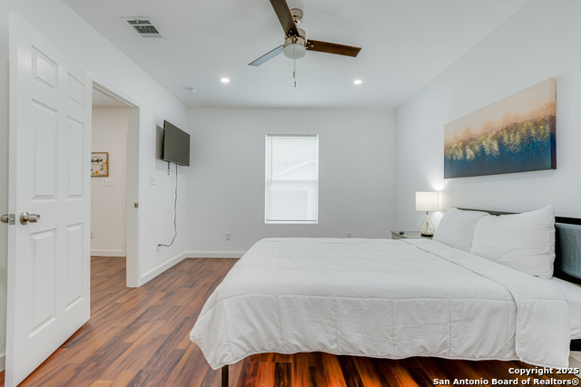 Image 22 of 42 For 1039 Mckinley Ave