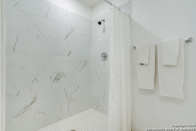 Image 25 of 42 For 1039 Mckinley Ave