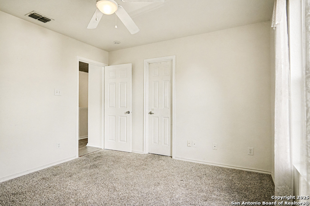 Listing photo id 18 for 3551 Sage  