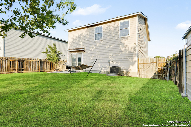 Listing photo id 22 for 3551 Sage  