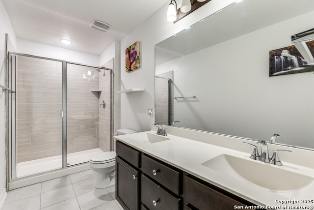 Image 10 of 16 For 15323 Danae Bend