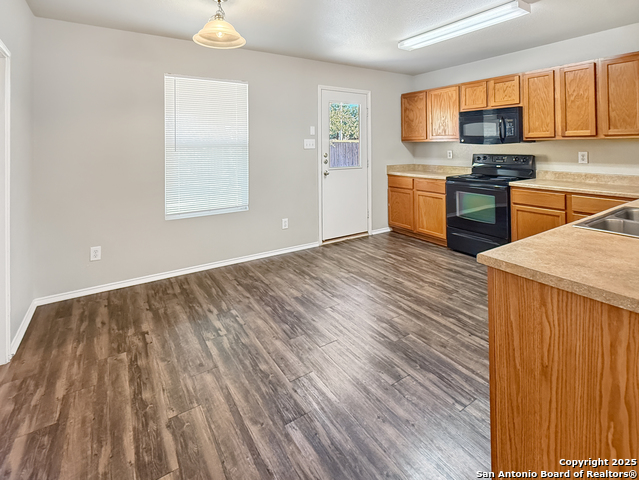 Image 6 of 23 For 213 Stampede