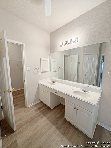 Image 15 of 48 For 23611 Silver Creek