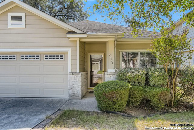 Image 2 of 48 For 23611 Silver Creek