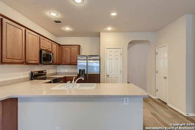 Image 34 of 48 For 23611 Silver Creek