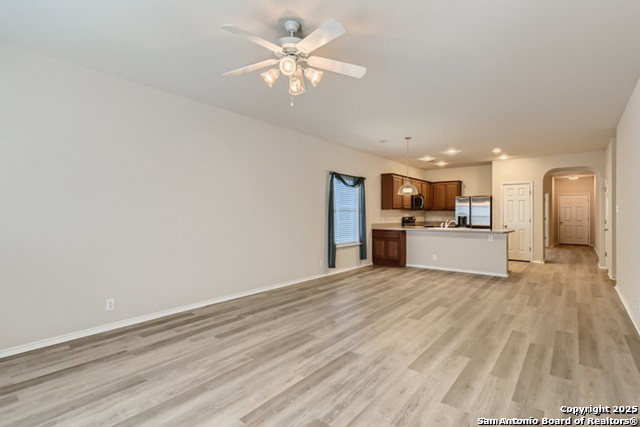 Image 7 of 48 For 23611 Silver Creek