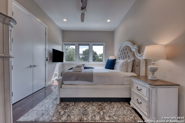 Image 16 of 31 For 139 Cedar Unit 104