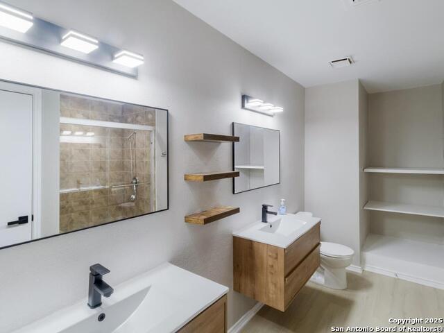 Listing photo id 14 for 16738 Stoney Gld