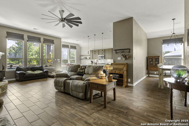 Image 10 of 31 For 12340 Saddle Up