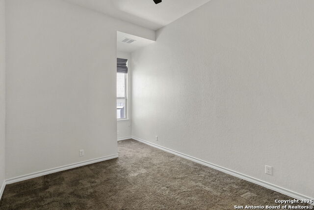 Image 23 of 31 For 12340 Saddle Up