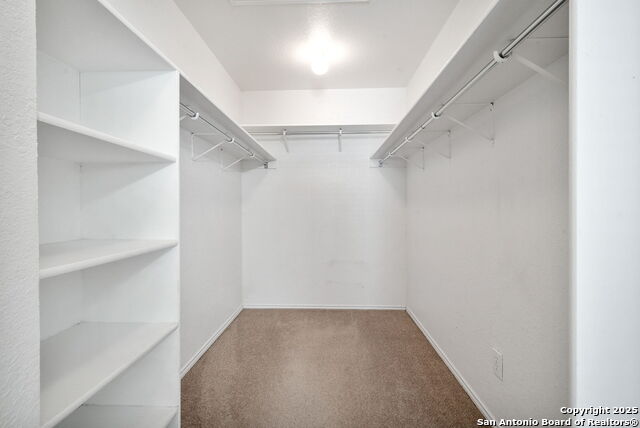 Image 19 of 31 For 11714 Ripplewood