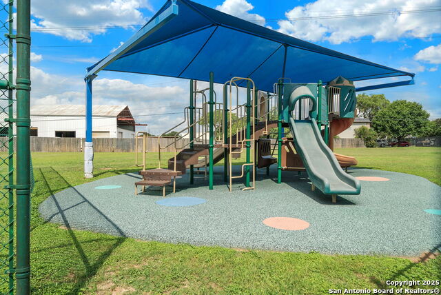 Image 30 of 31 For 11714 Ripplewood