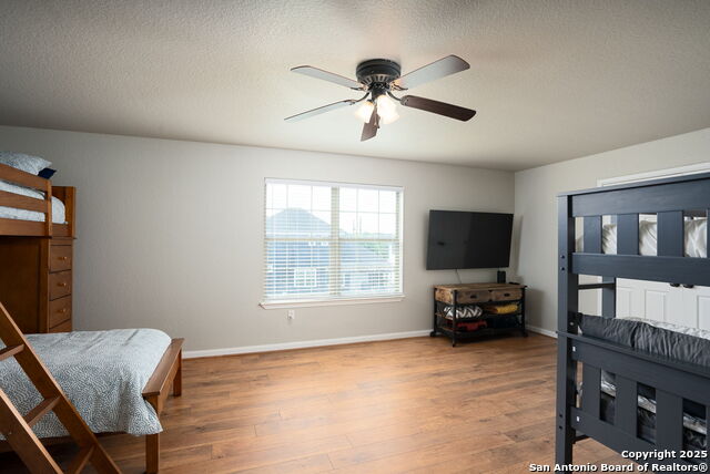 Listing photo id 16 for 1526 Bonnyview