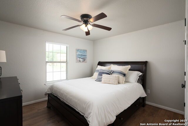 Listing photo id 19 for 1526 Bonnyview