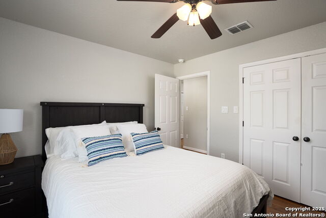 Listing photo id 22 for 1526 Bonnyview