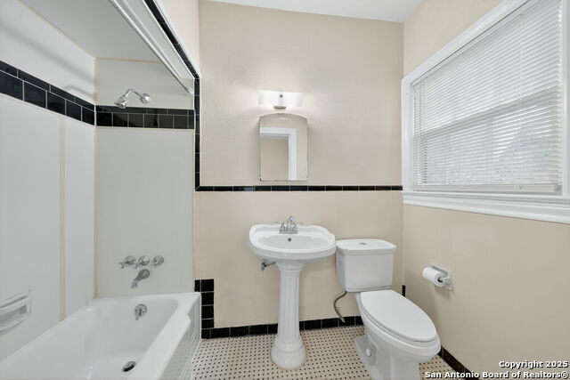 Image 16 of 27 For 149 Terrel Road  Down