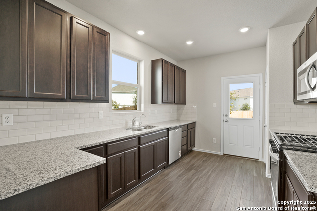 Image 9 of 35 For 4938 Blue Ranch
