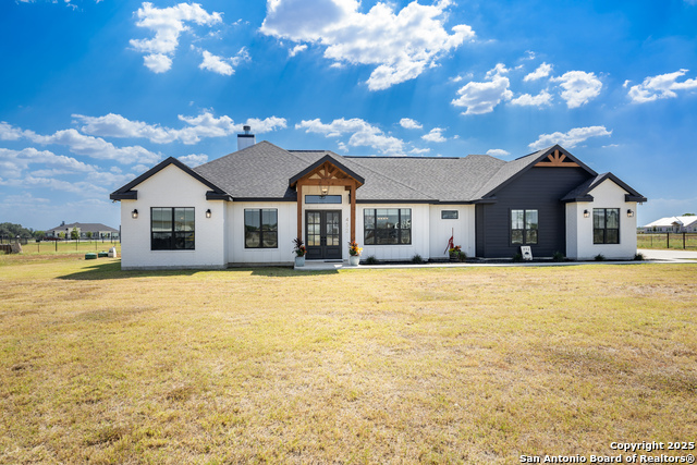 Details for 452 Farmstead, Seguin, TX 78155