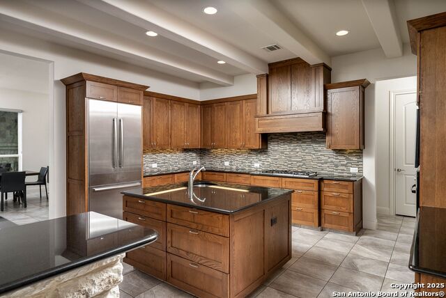 Image 10 of 47 For 6331 Granada