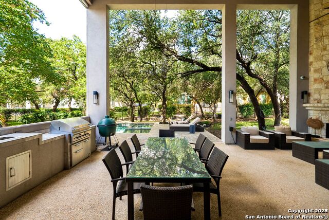 Image 14 of 47 For 6331 Granada