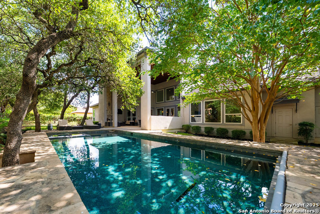 Image 3 of 47 For 6331 Granada