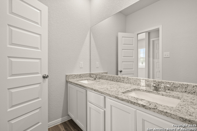 Image 24 of 31 For 10110 Carnelian Cove