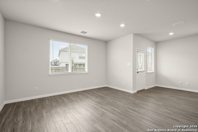 Image 9 of 31 For 10110 Carnelian Cove