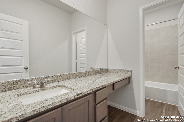 Image 15 of 28 For 10115 Carnelian Cove