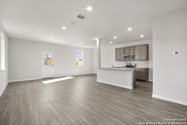 Image 4 of 28 For 10115 Carnelian Cove
