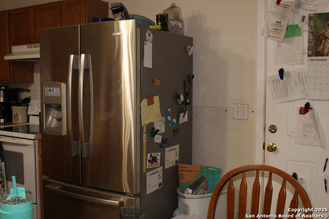 Image 18 of 34 For 222 Oak Valley