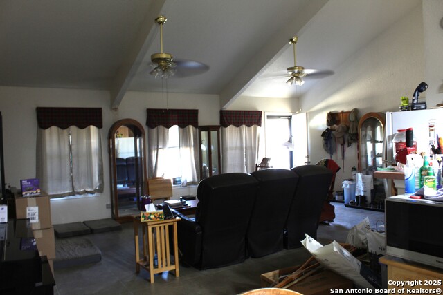 Image 21 of 34 For 222 Oak Valley