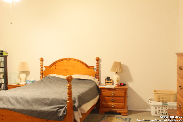 Image 22 of 34 For 222 Oak Valley