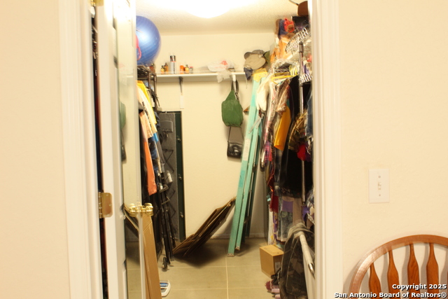 Image 23 of 34 For 222 Oak Valley