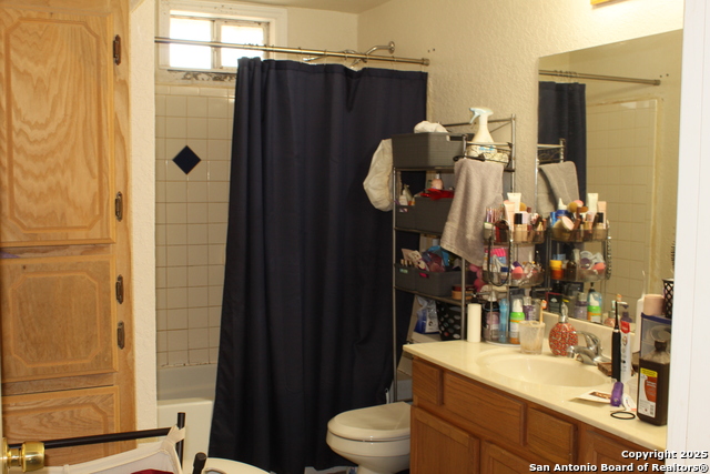 Image 25 of 34 For 222 Oak Valley