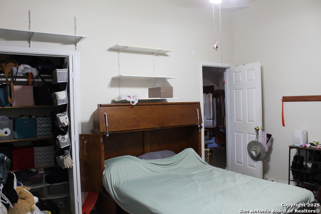 Image 29 of 34 For 222 Oak Valley