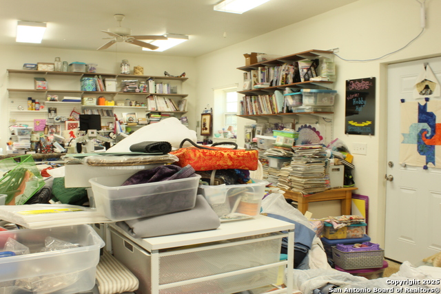 Image 7 of 34 For 222 Oak Valley